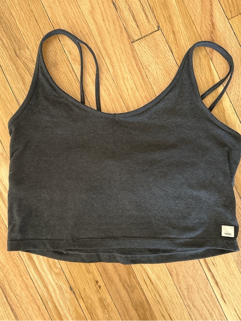 Vuori Black Cropped Tank with Logo Tag